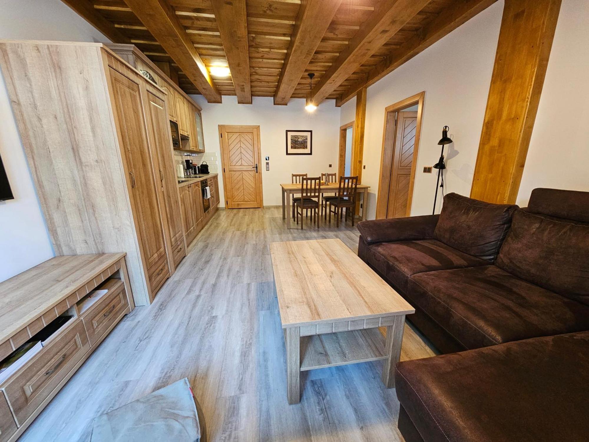 Apartmany Jezerne Velké Karlovice Extérieur photo