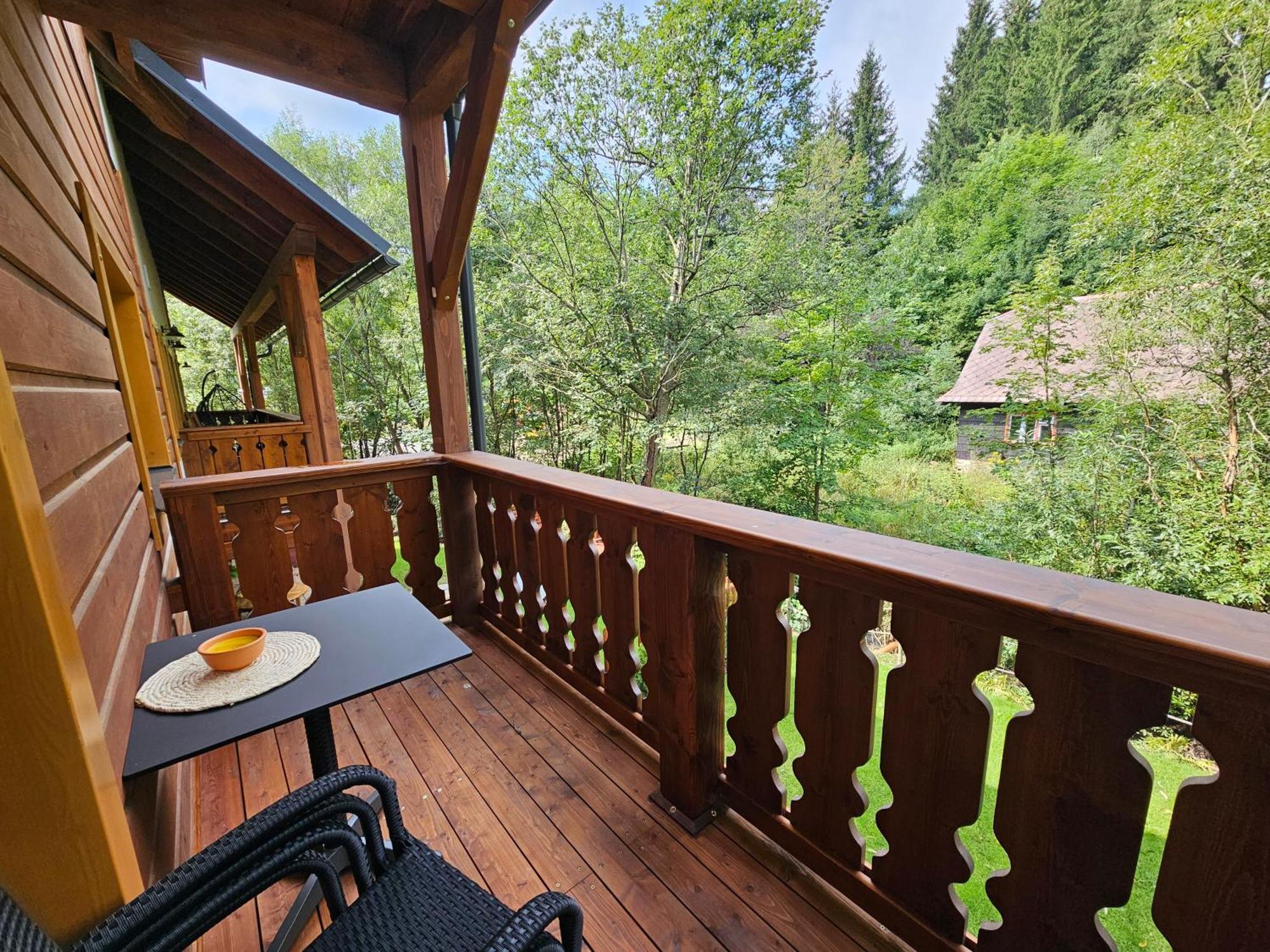 Apartmany Jezerne Velké Karlovice Extérieur photo