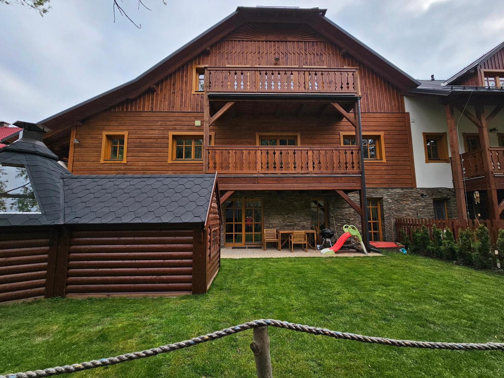 Apartmany Jezerne Velké Karlovice Extérieur photo
