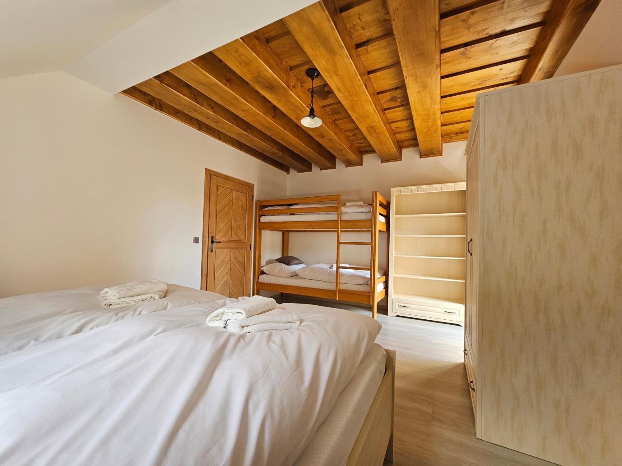 Apartmany Jezerne Velké Karlovice Extérieur photo